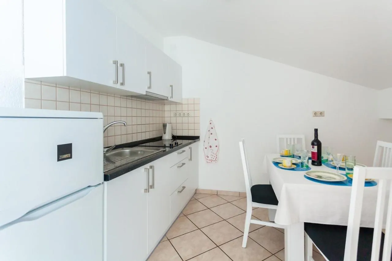 Apartments Dali Malinska Κροατία