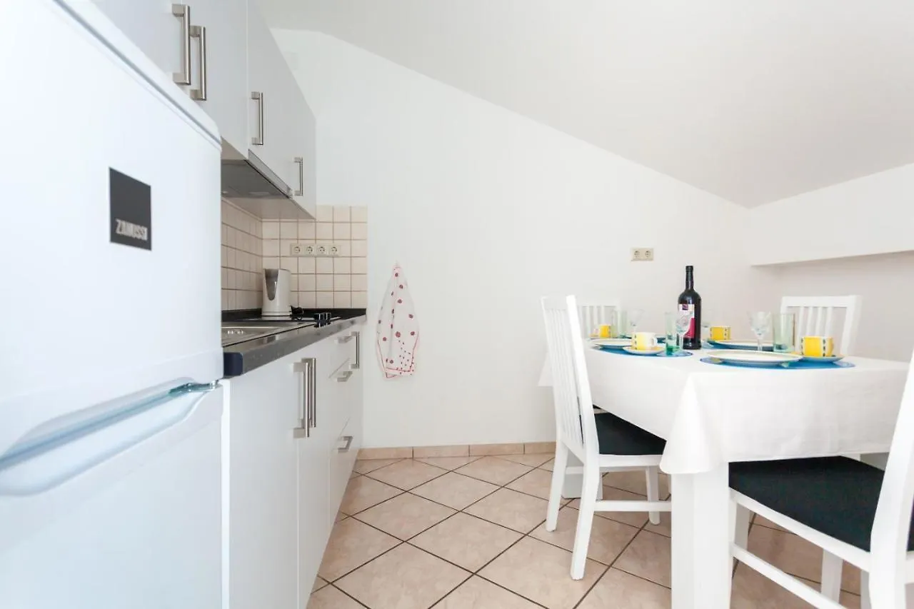 Apartments Dali Malinska Πανσιόν